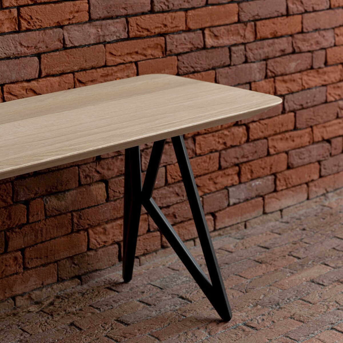 Studio HENK Butterfly eetkamerbank Eiken naturel lak 140cm - Afbeelding 4