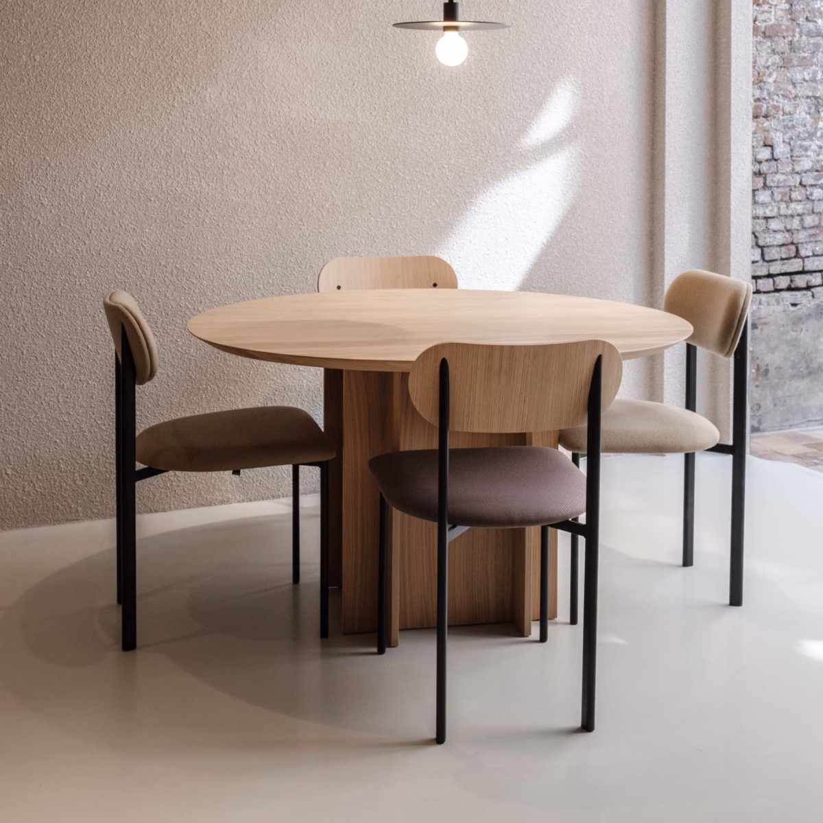 Studio HENK Column eettafel rechthoekig eiken naturel lak - Afbeelding 6
