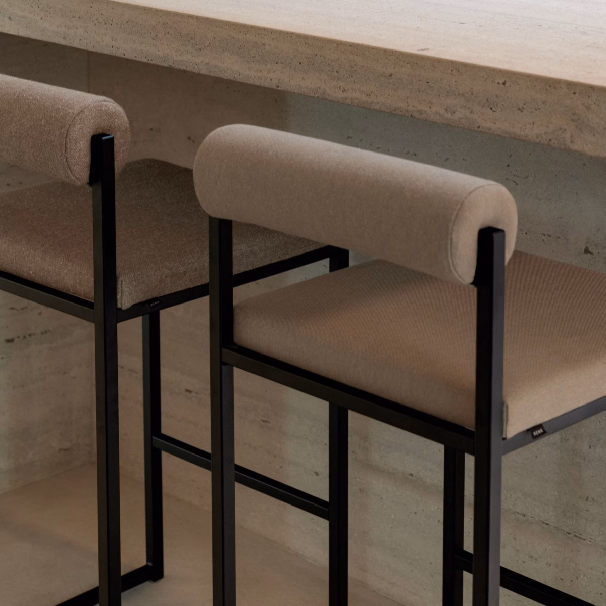 Studio HENK Bolster barkruk 650 - Afbeelding 3