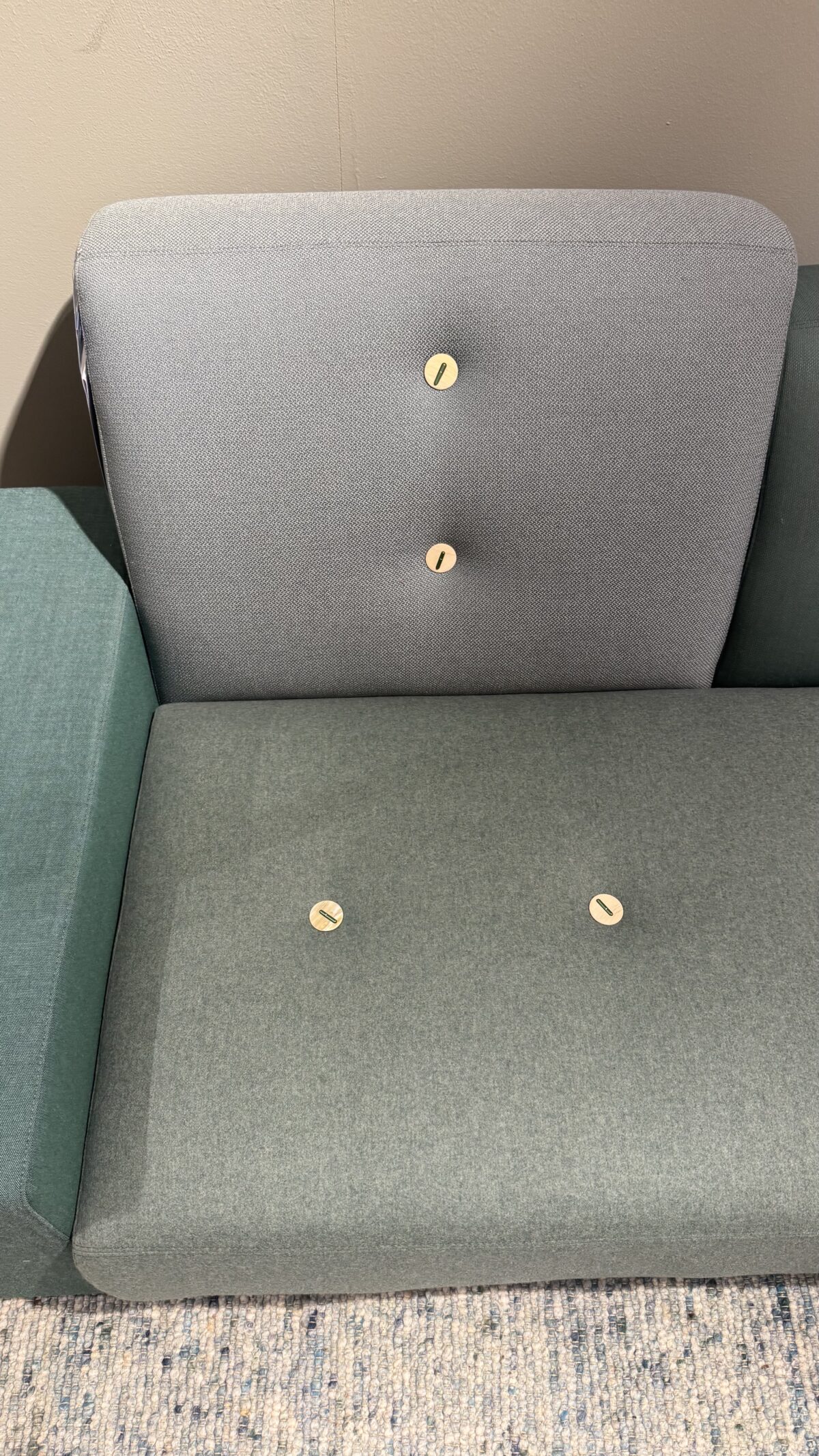 Vitra Polder Sofa– showroommodel