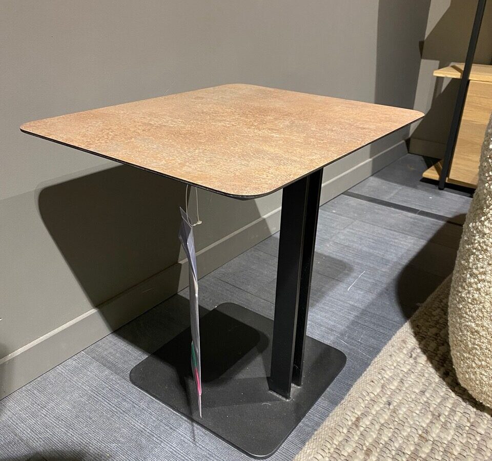MOVANI salontafel vierkant– showroommodel