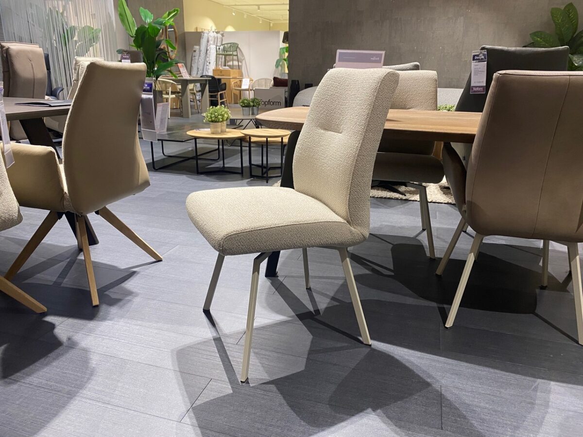Topform Bjorn en Braga eetkamerstoelen, set van 4– showroommodel
