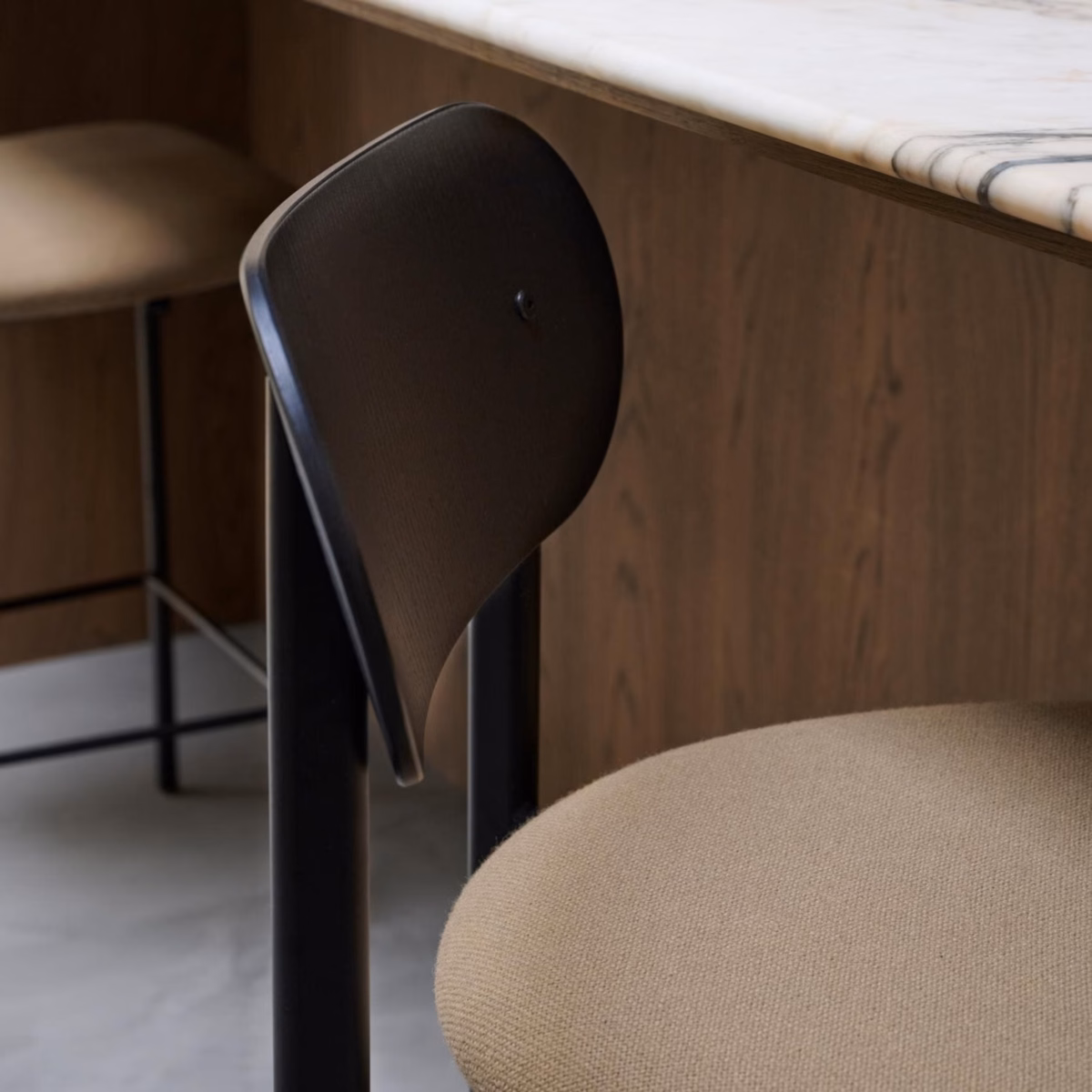 Studio HENK Oblique barkruk 650 - Afbeelding 5
