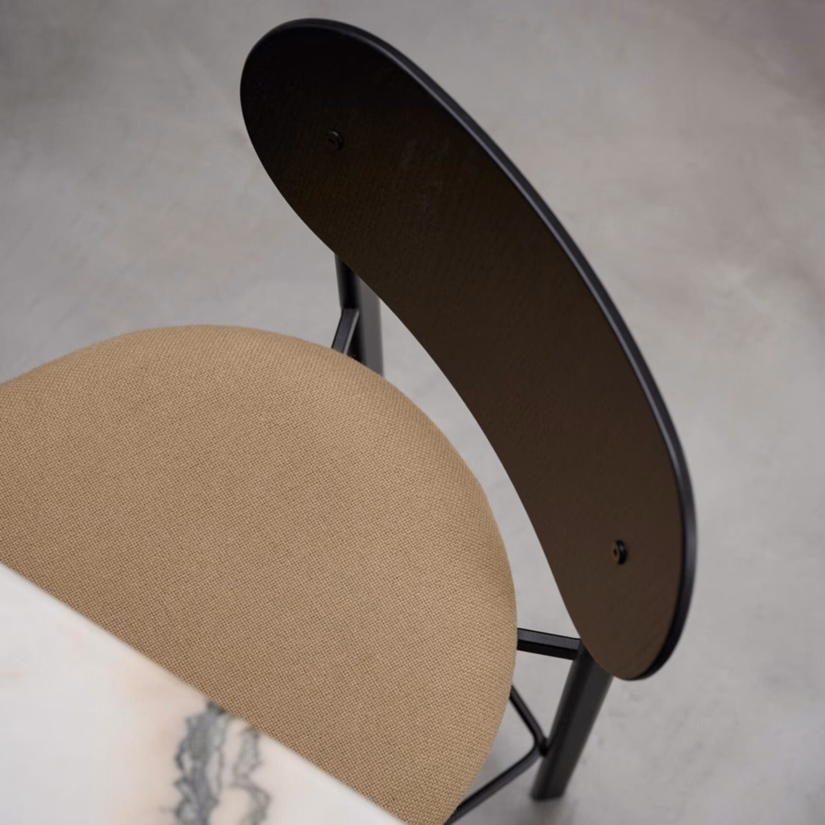 Studio HENK Oblique barkruk 650 - Afbeelding 4