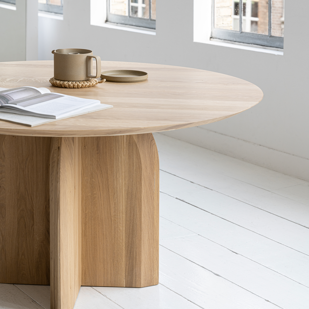 Studio HENK Slot eettafel rond eiken hardwax olie natural light - Afbeelding 10
