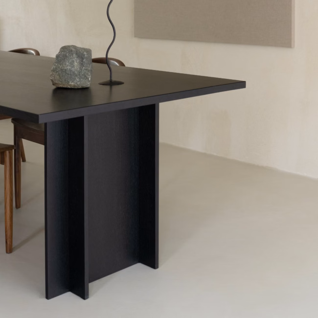 Studio HENK Column eettafel rechthoekig eiken gerookte beits