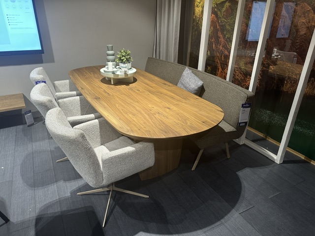 Topform Larino eettafel– showroommodel