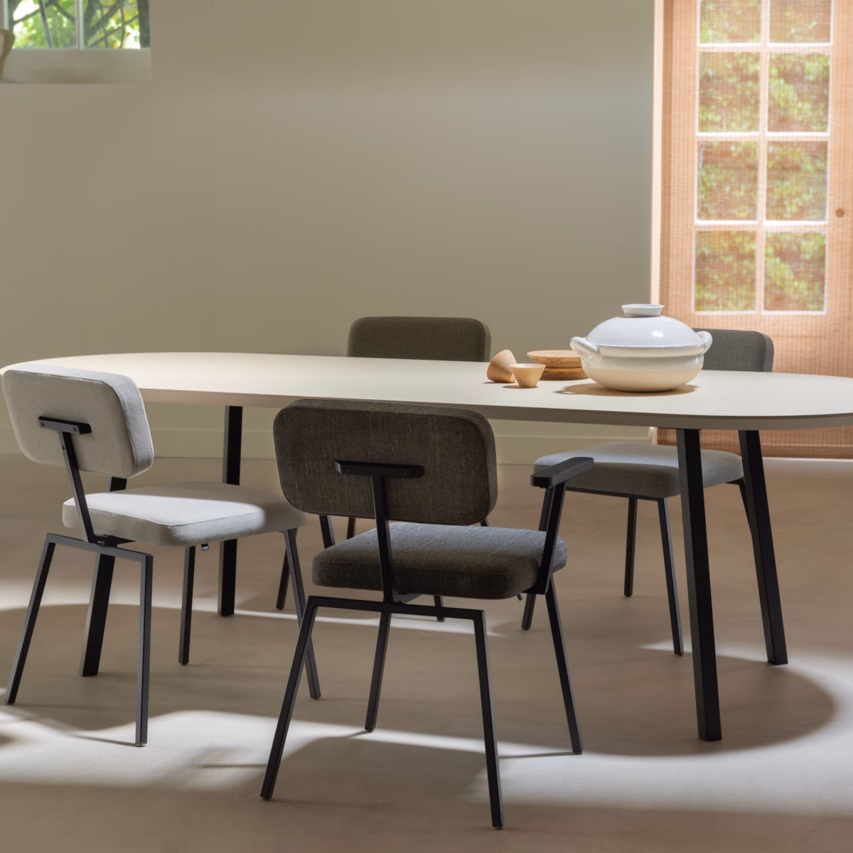 Studio HENK New Classic eettafel ovaal eiken hardwax olie natural light - Afbeelding 7
