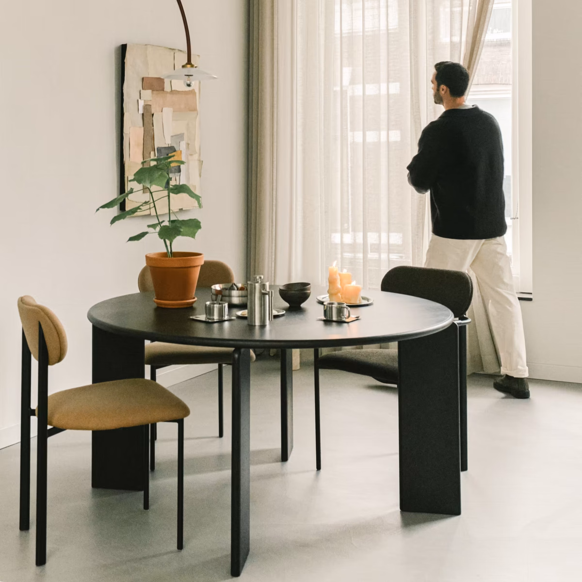 Studio HENK Soft eettafel rechthoekig eiken blauwe lak - Afbeelding 4