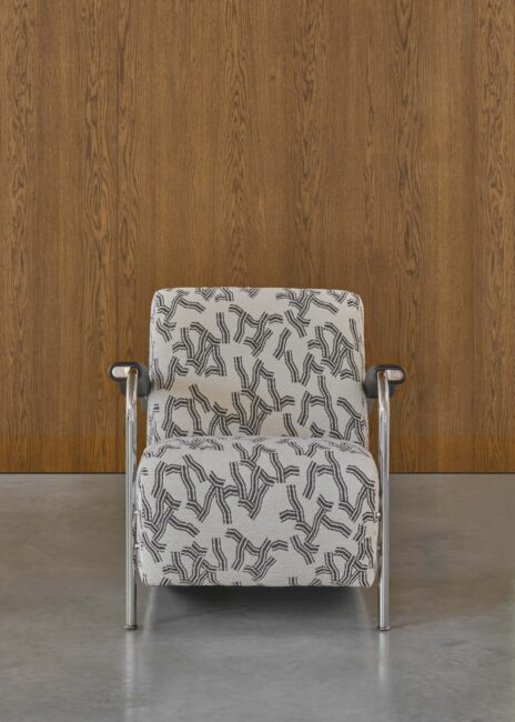Leolux Scylla by Mae Engelgeer fauteuil