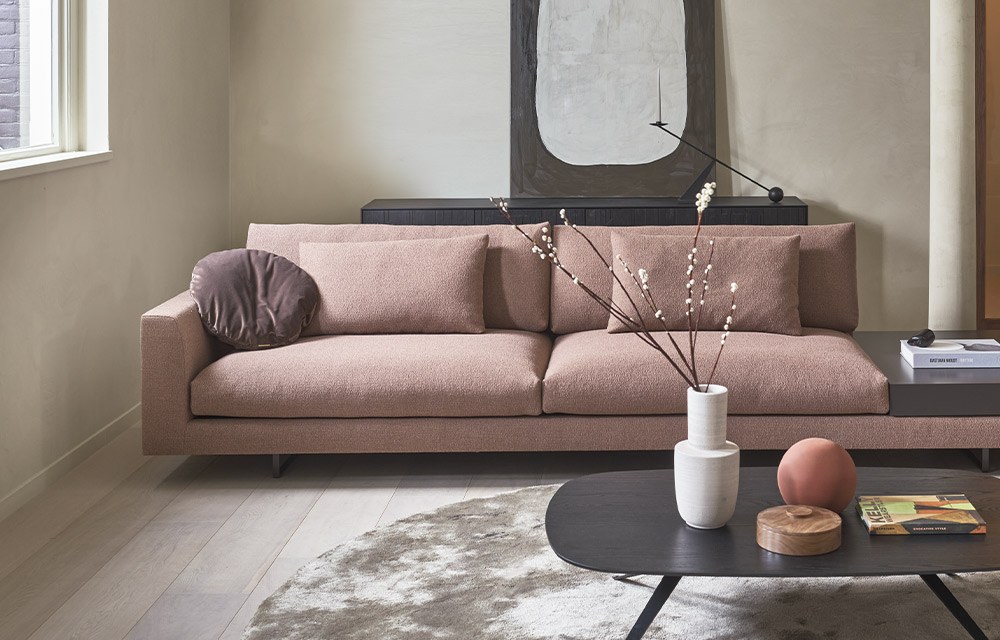 Montis Axel XL bank in een interieur