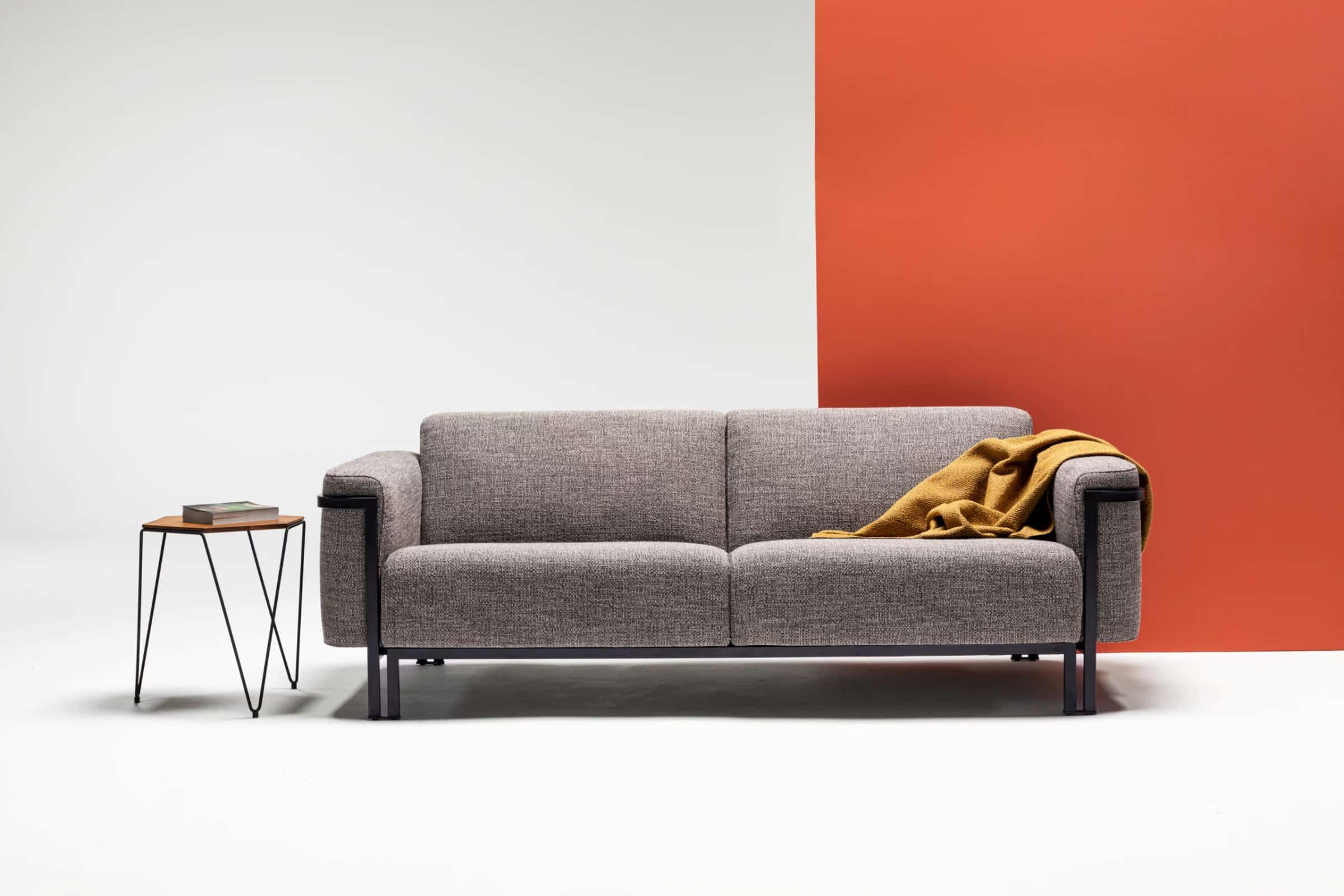 Harvink Flink bank in grijze stof met zwart frame