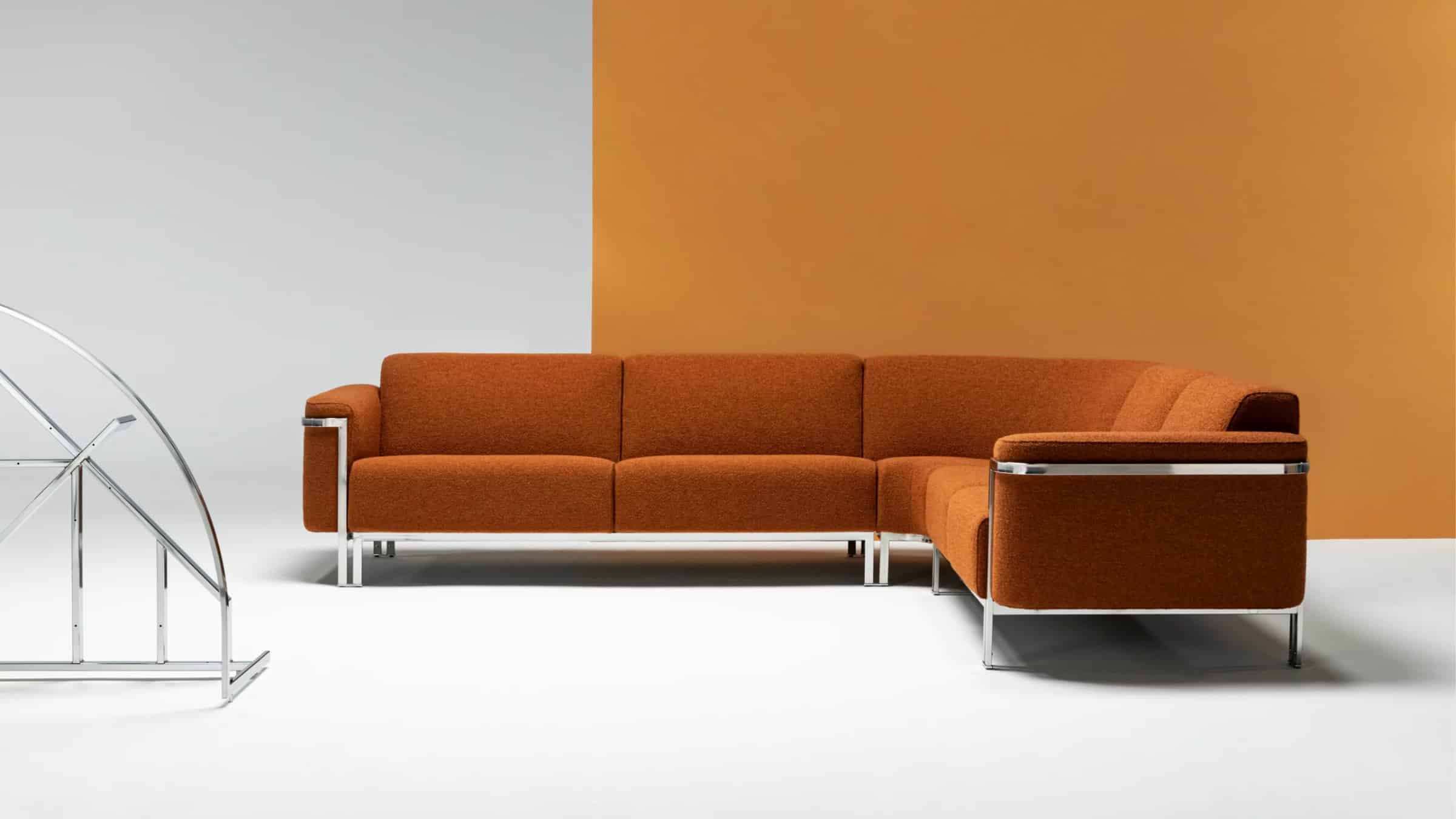 Harvink Flink hoekbank in oranje stof met chroom frame