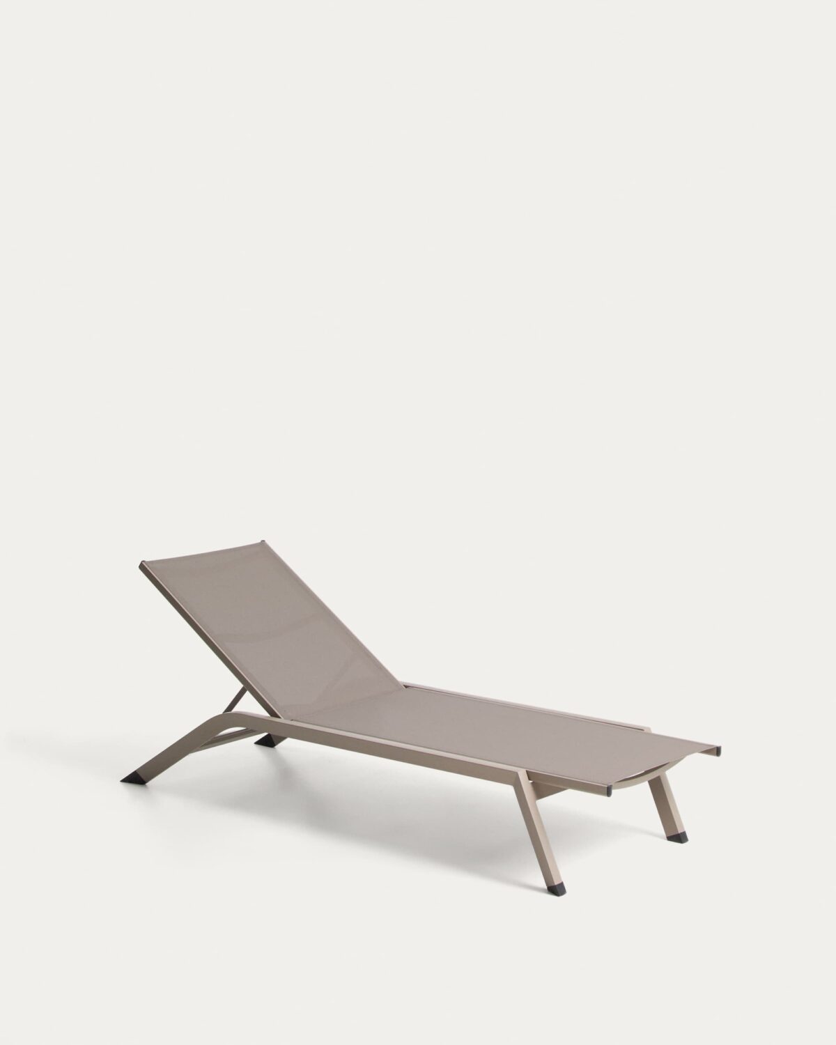 Kave Home capraia ligstoel taupe