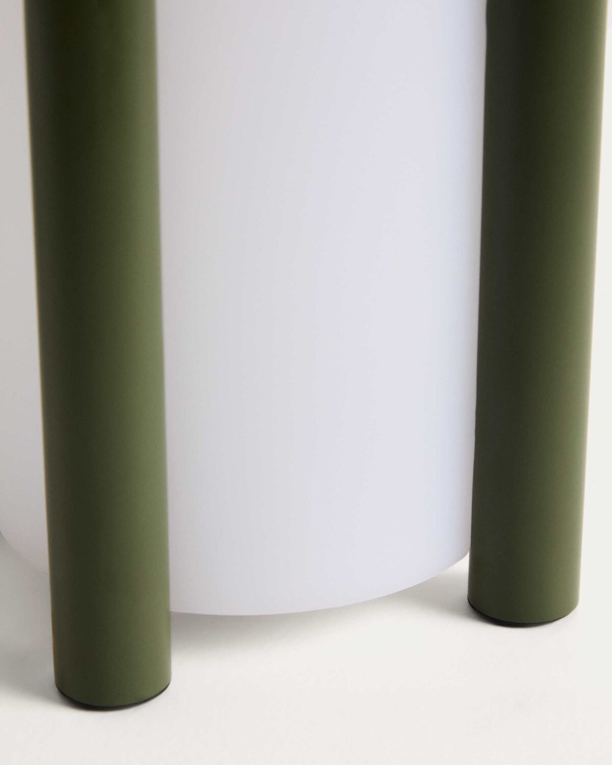Kave Home leros tafellamp klein groen