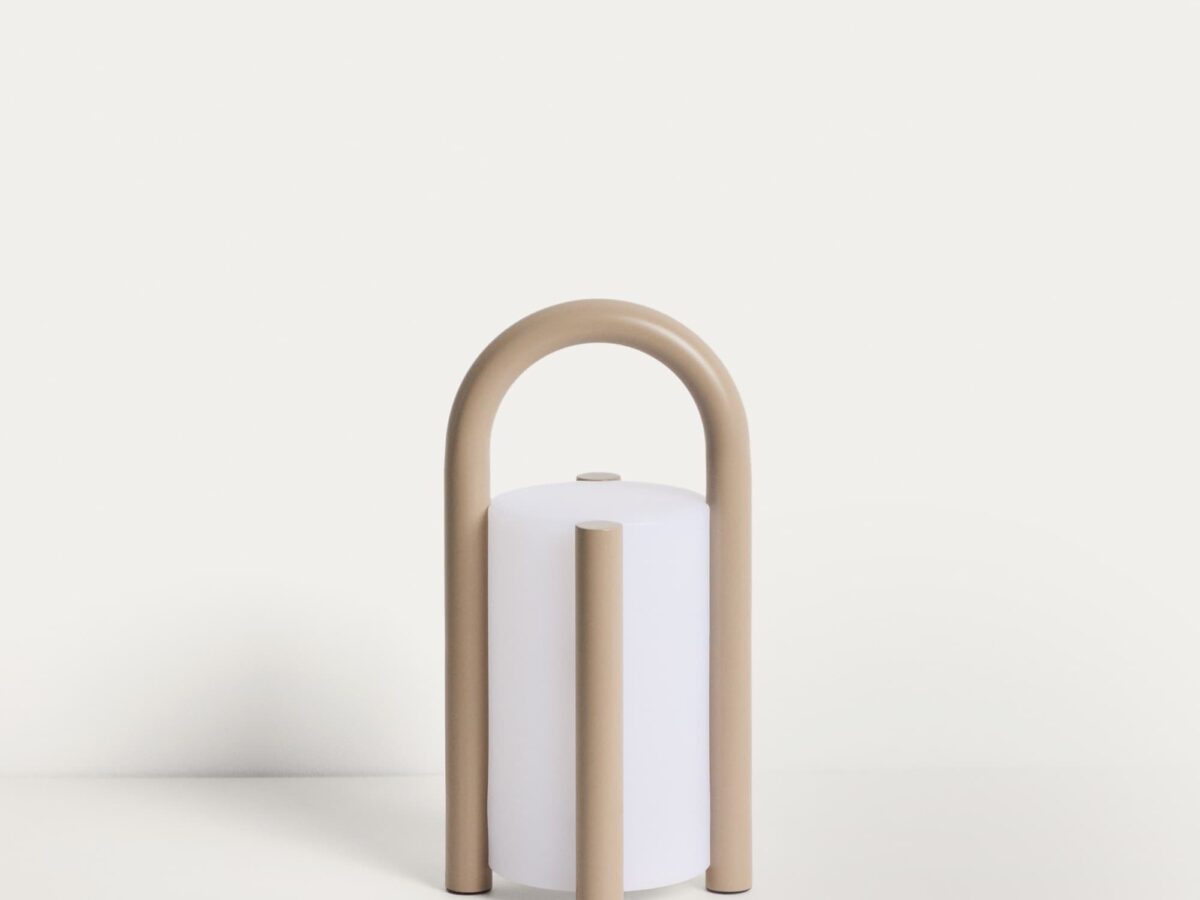 Kave Home leros tafellamp klein taupe