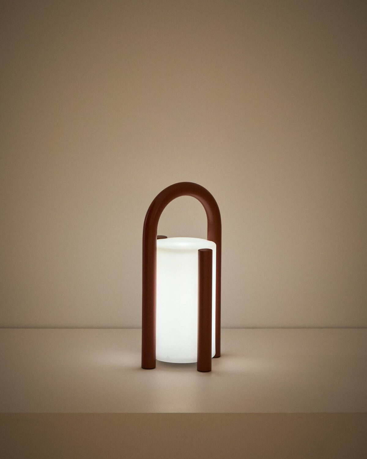 Kave Home leros tafellamp klein terracotta