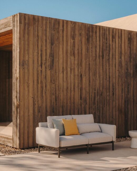 Kave Home Sorells modulaire 2-zits buitenbank met beige bekleding en groen aluminium 201 cm