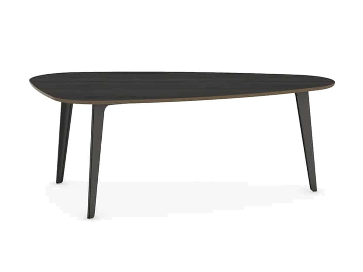 Leolux Bondi tafel – packshot