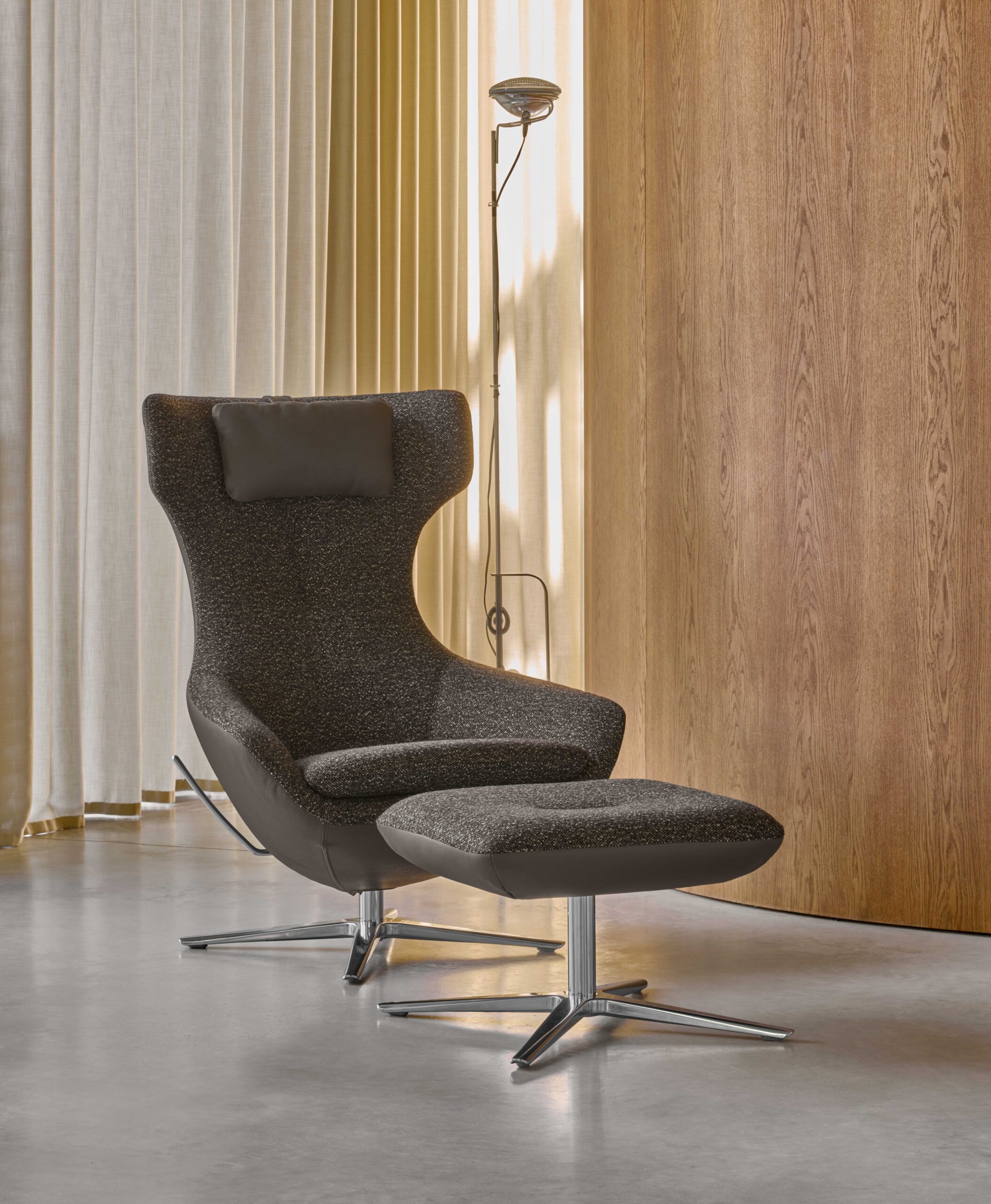 Leolux Caruzzo fauteuil met hoge rug