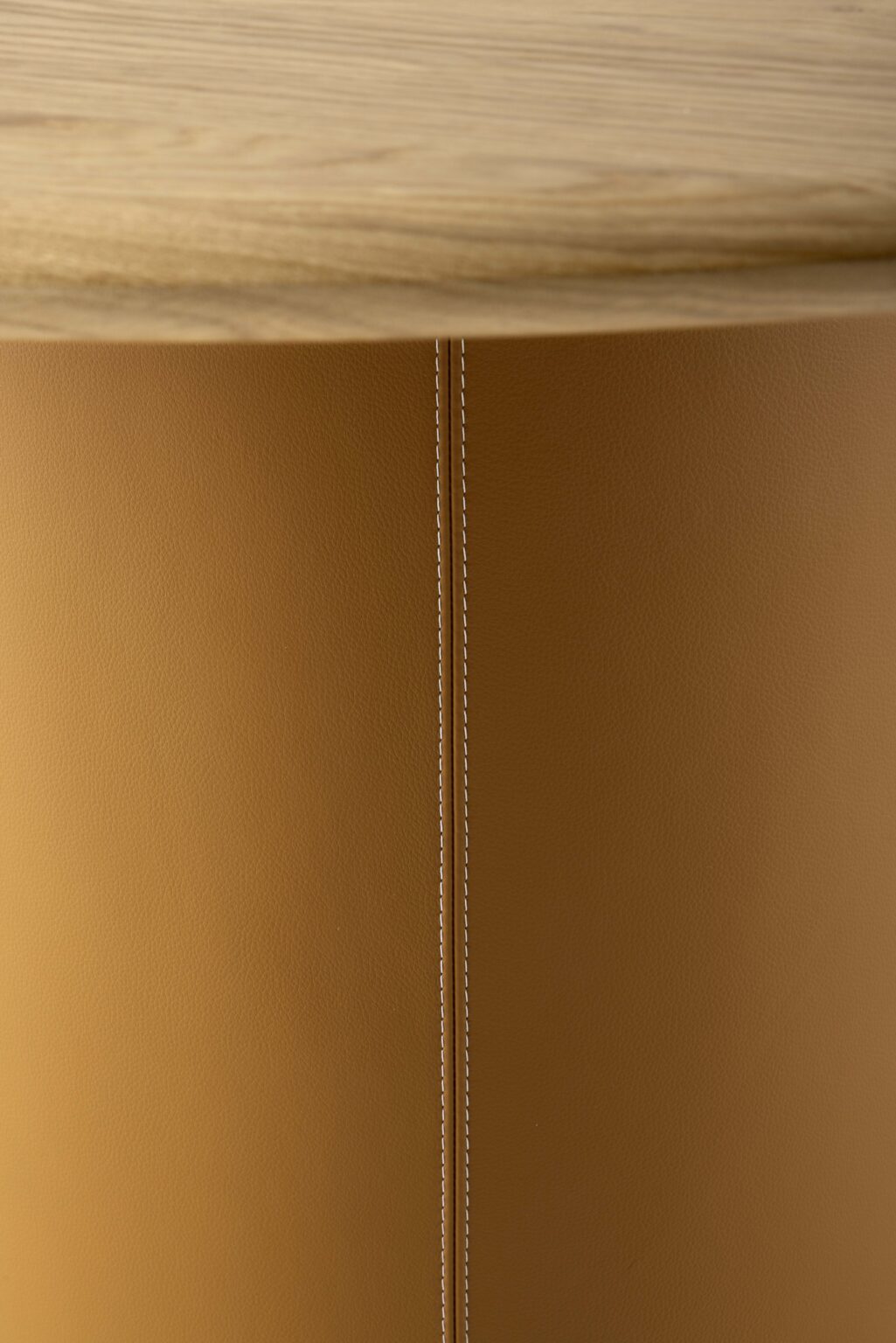 Leolux Tilar tafel