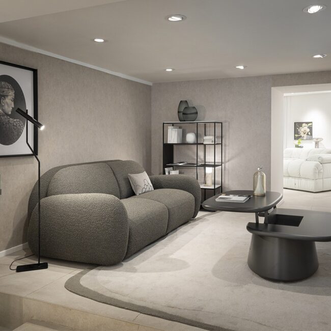 Natuzzi Italia Controra bank