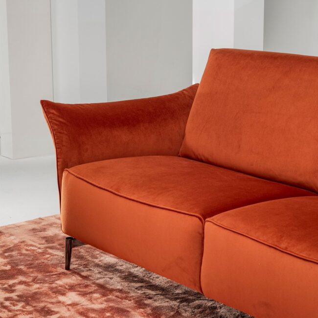 Natuzzi Italia Milano bank