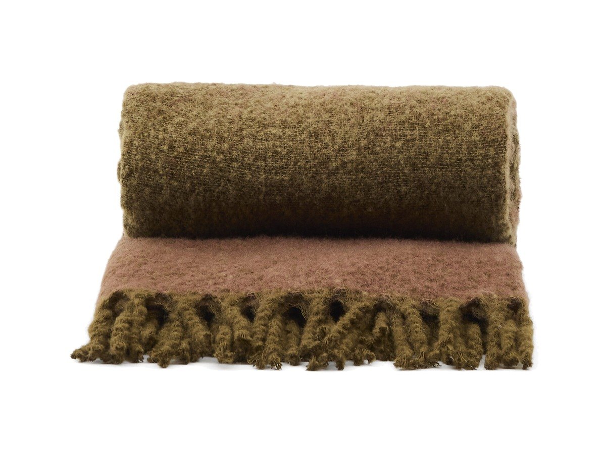 Kave Home Elvori deken groen met franjes 170 x 130 cm