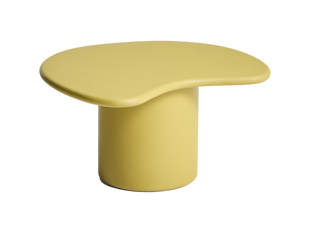 Kave Home Macarella salontafel van mosterdkleurig cement 83 x 77 cm