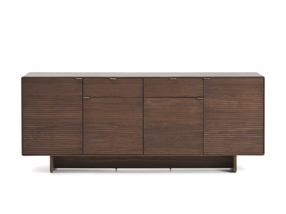 Kave Home Norlen dressoir met 4 deuren en 2 laden in walnootfineer FSC Mix Credit 194,5 x 78 cm