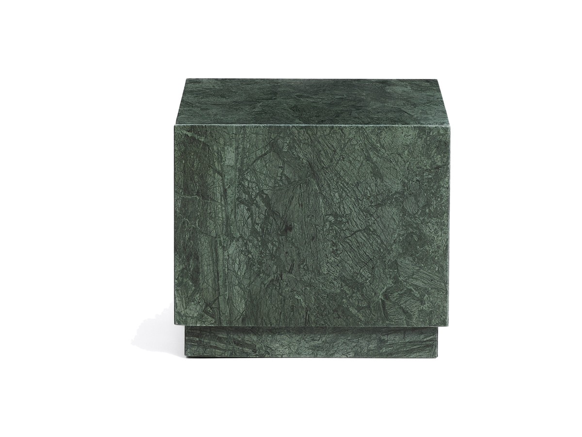 Kave Home Sorein groene bijzettafel van marmer 40 x 40 cm