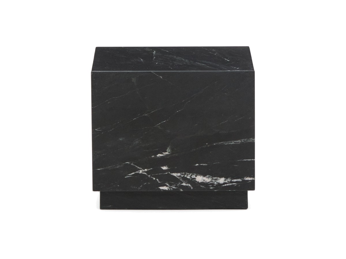 Kave Home Sorein zwarte bijzettafel van marmer 40 x 40 cm