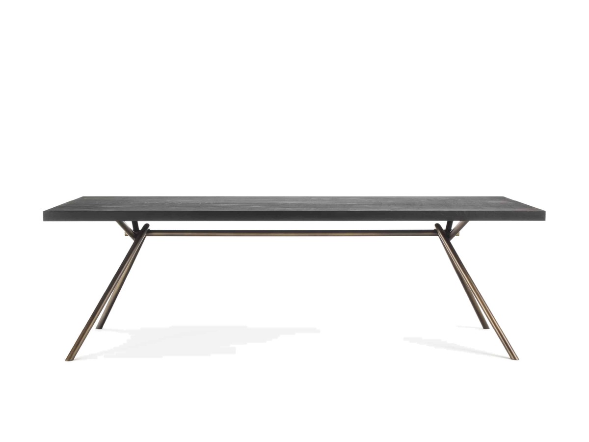 Riva 1920 eetkamertafel Iron light