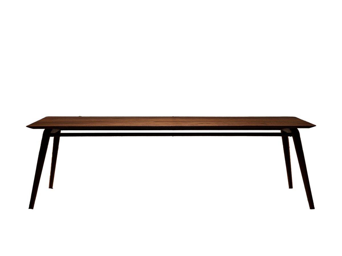 Seuren Pitcher tafel